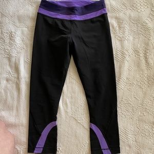 LULULEMON LEGGINS IN EXCELLENT CONDITION